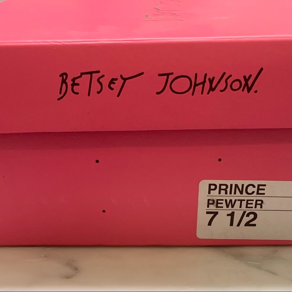 SOLD. Betsey Johnson Pumps - Picture 8 of 8